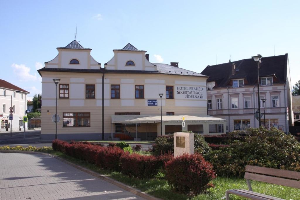 Hotel Praded Jeseník Buitenkant foto